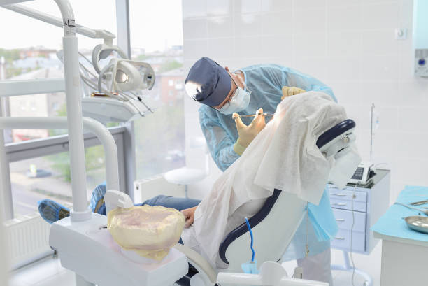 Best Emergency Dental Extractions in Windsor, CA